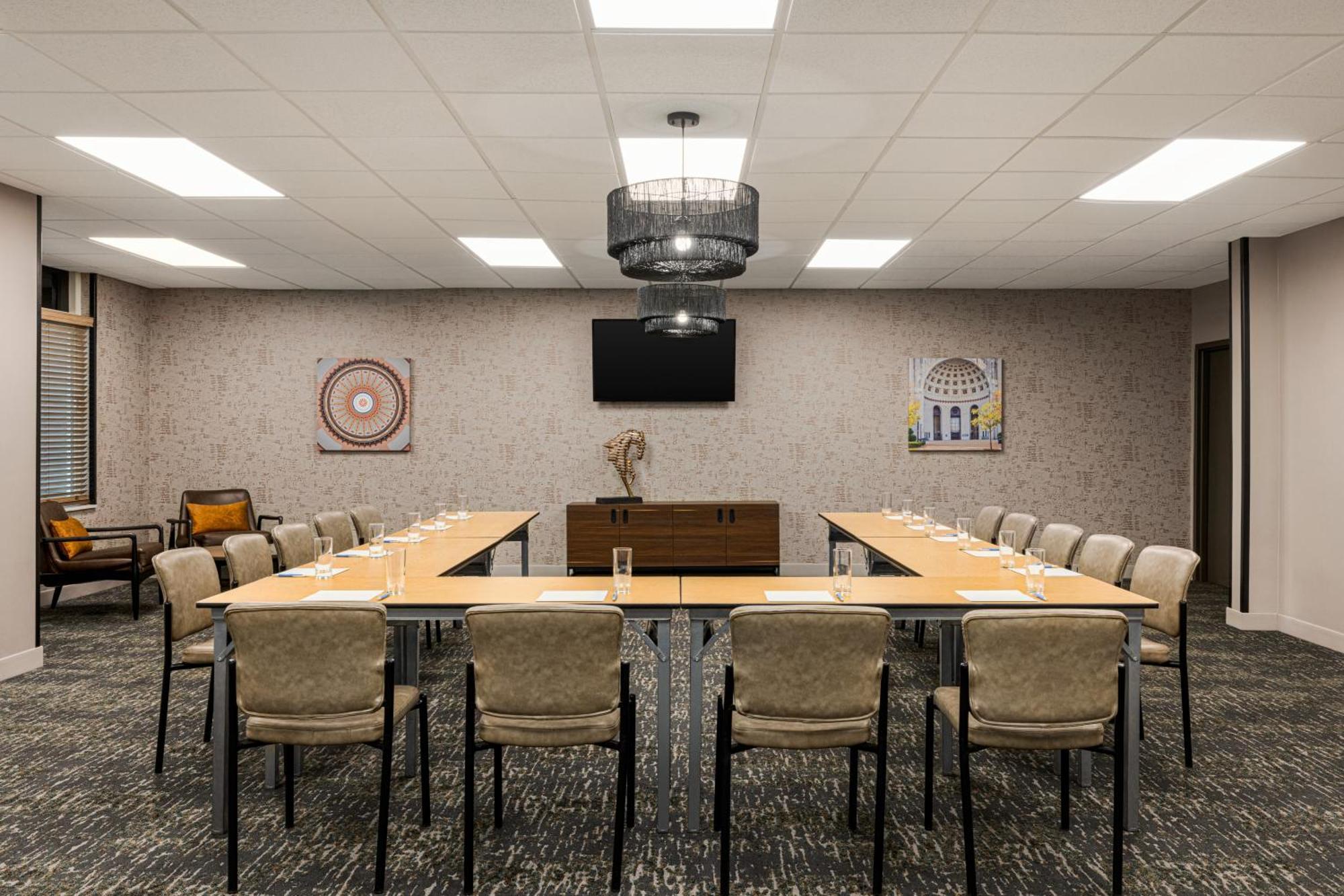 Four Points By Sheraton Columbus-Polaris Екстериор снимка